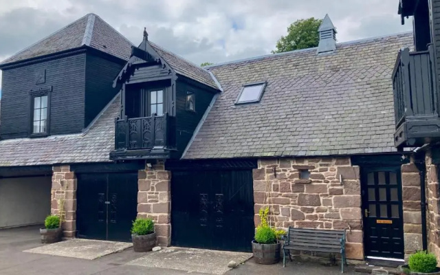 The Art Loft, Crieff: Town Centre Apartment