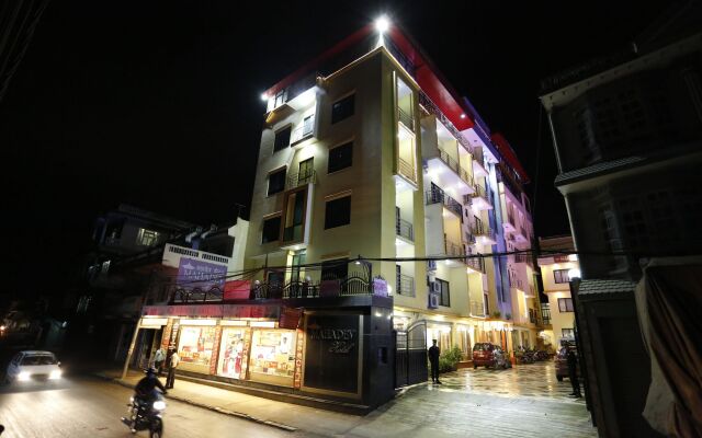 Отель Mahadev Hotel Непал, Катманду - отзывы, цены и фото номеров - забронировать отель Mahadev Hotel онлайн вид на фасад