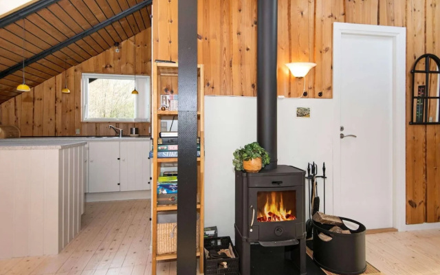 6 Person Holiday Home in Farvang