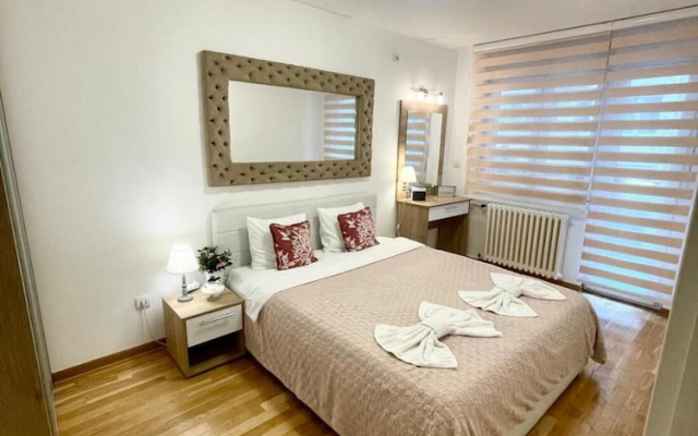 Tiara Vracar Apartment