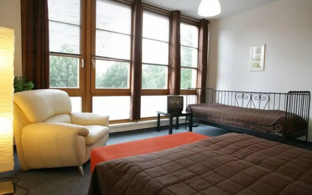 Apartment Engel