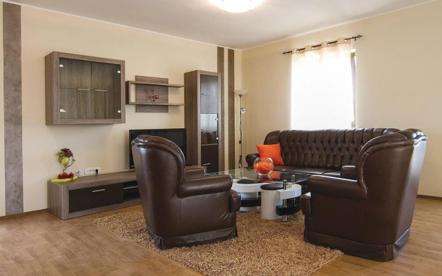 Beautiful Home in Nedescina With Wifi and 7 Bedrooms