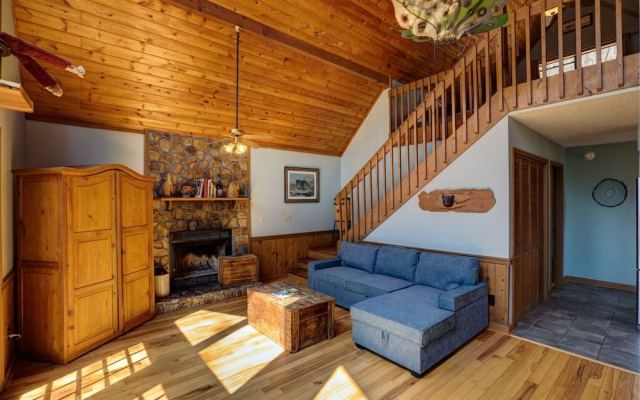 Bears' Choice Cabin