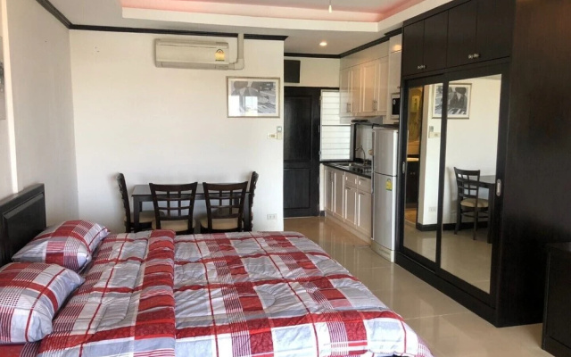 Baan Suan Lalana F4 R423