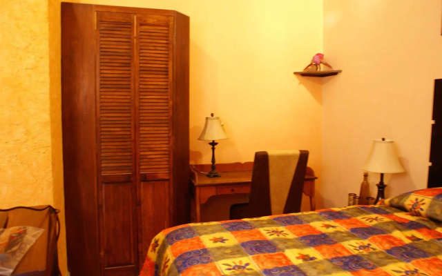 Casa Alebrijes Hotel