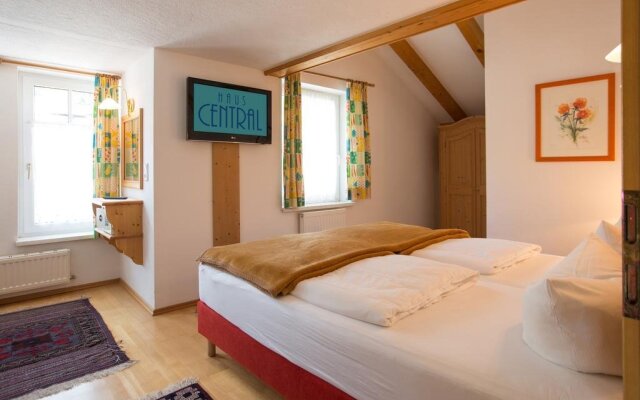  Apartmenthaus Brixen & Haus Central