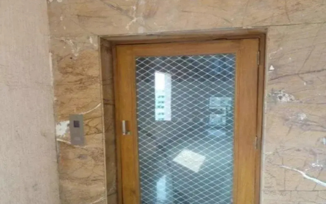 Royal Comfort Suites