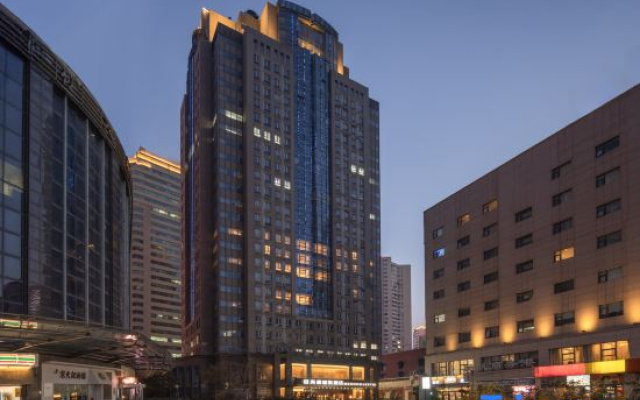 MEHOOD LESTIE Hotel (Qingdao Vientiane City, May Fourth Square)