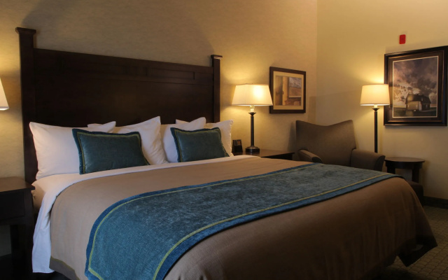 Little Missouri Inn & Suites