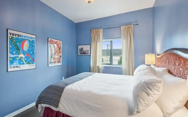 Meadowlark Suite - 201