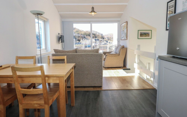 The Moorings Apartment