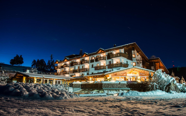 Hotel Pinei Nature & Spirit