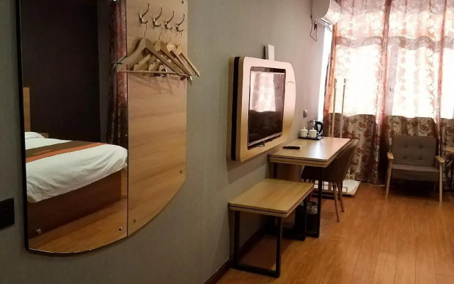 Jun Hotel Jiangsu Nantong Tongzhou District Jinsi Xi Road Hantangyinxiang