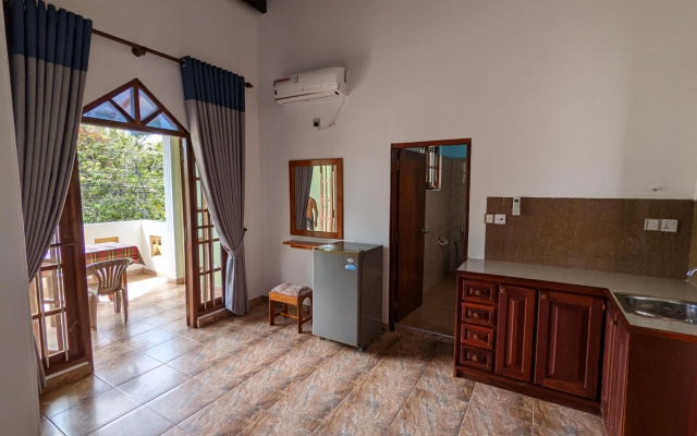 HikkaSurf Apartment