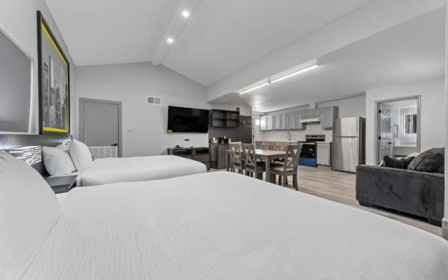 Super 8 by Wyndham Texas City/Galveston Area