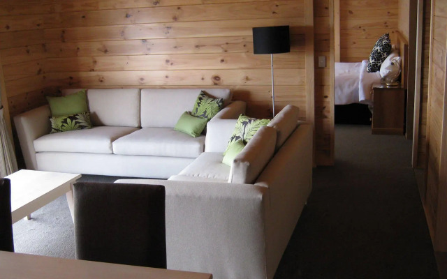 Waitakere Resort & Spa