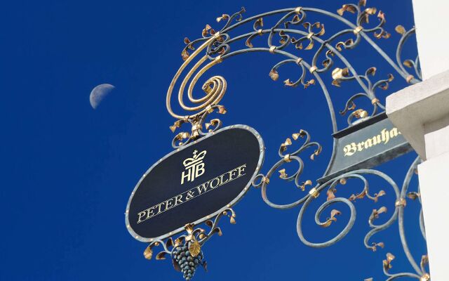 Отель Eden Hotel Wolff Германия, Мюнхен - 7 отзывов об отеле, цены и фото номеров - забронировать отель Eden Hotel Wolff онлайн вид на фасад