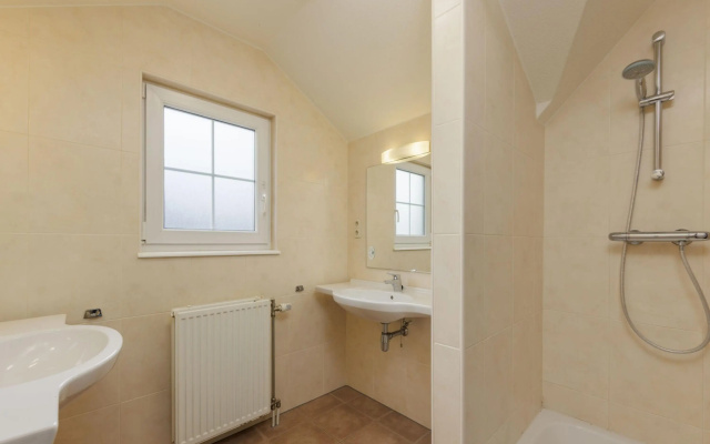 Villa with Sauna in Cochem near Golf Course