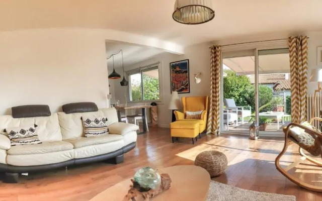 Maison et T2 au calme, jardin & Spa, proche plages