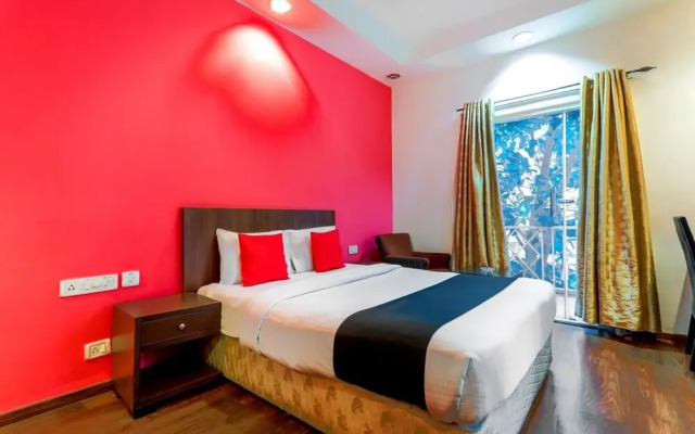 White Mg by OYO Rooms