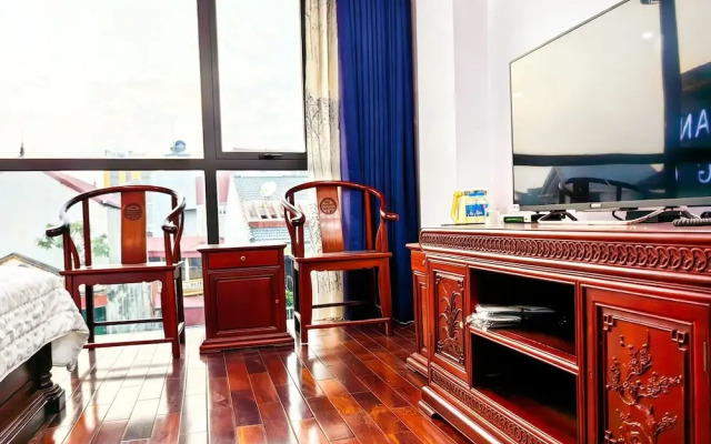 Heyi Hotel