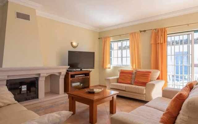 Villa Santa Maria With 3 Bedrooms and 4 Bathrooms