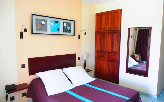 Hôtel Latitude 21
