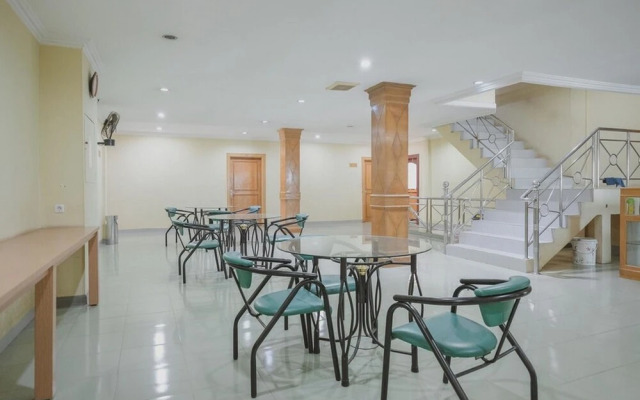 Hotel Formosa by RedDoorz