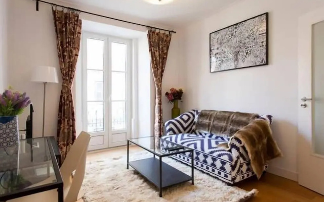 Santa Justa Suite by Homing