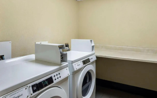 Best Western Harrisburg North