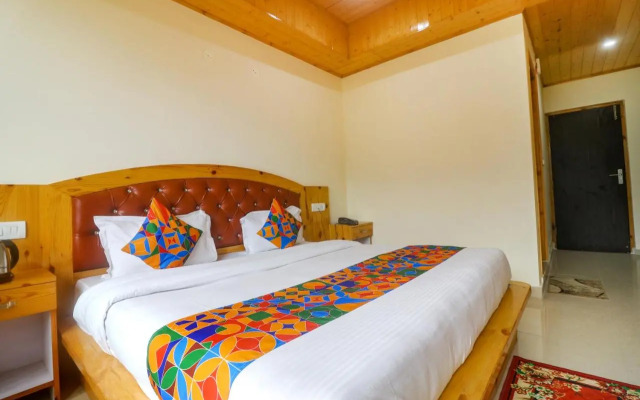 FabHotel Castle Rock Vashisht