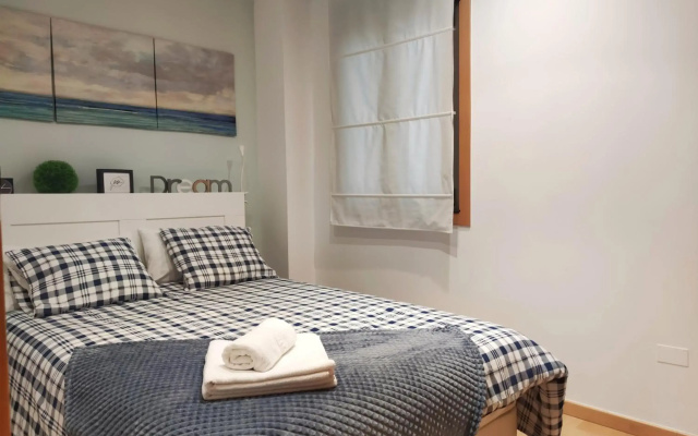 Acogedor apartamento a 50m de Playa Silgar