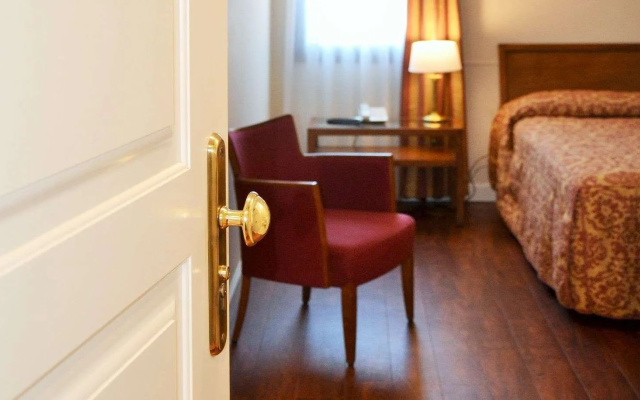 Delta Hotel