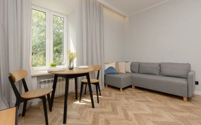 Atmospheric Apartment Walicow By Renters