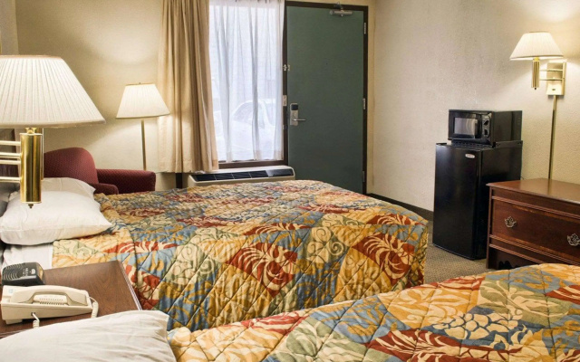 Rodeway Inn Richmond West End