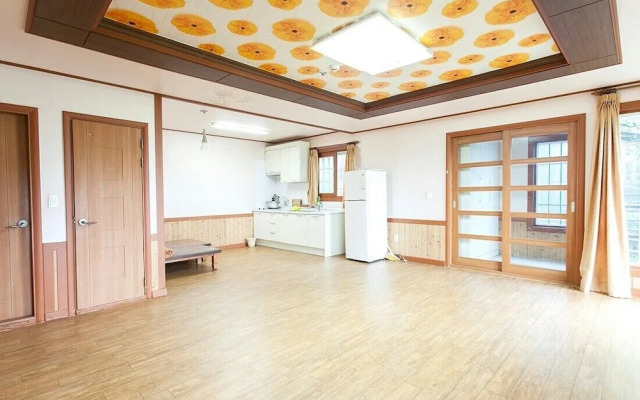 Hoengseong Ceongtaesan Healing Pension