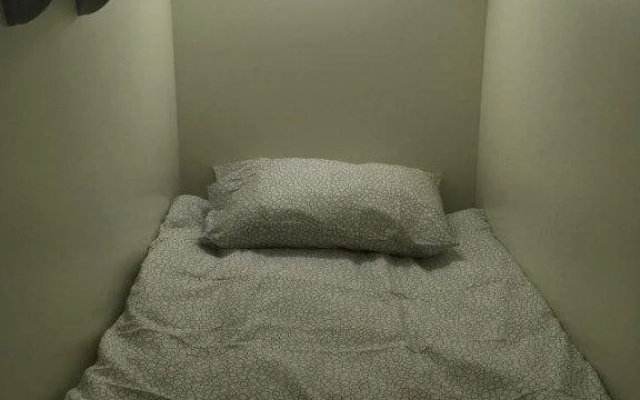 Hostel Kapsulnyij Che Capsula