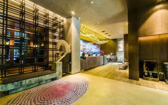 Dongjie Jinshang Hotel -Chengdu Universiade Sports Center Wanda Plaza