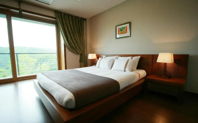 Hantan River Spa Hotel