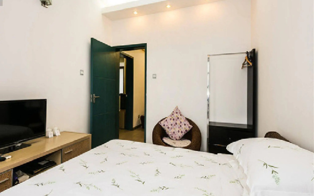 Lilac International Suites