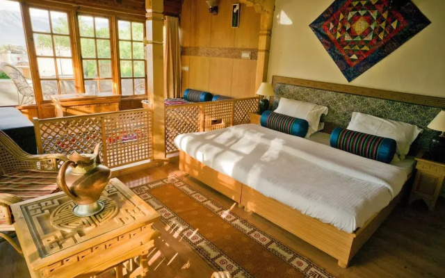 Silver Cloud Guest House