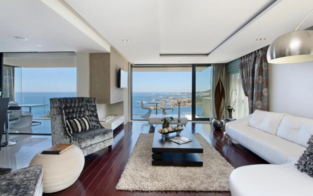 Azamare Guest House