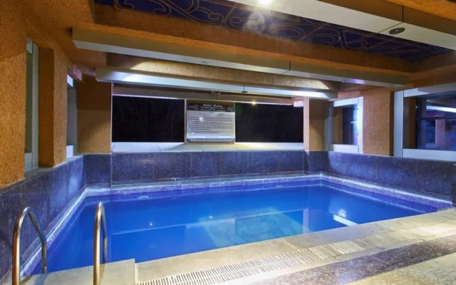 Hotel Tigers Roare