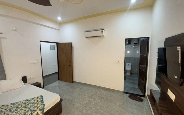 Shree Shyam Kiran Palace
