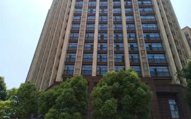 Chongqing Hailan Hotel (University Town Vocational College of Electronic Engineering)