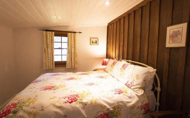 Camerons Cottage