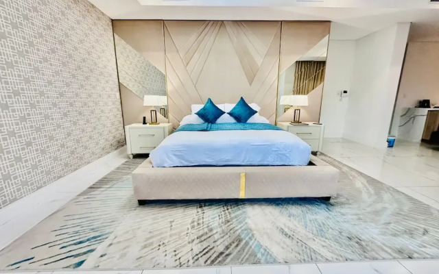 H & H Boutique and Spa
