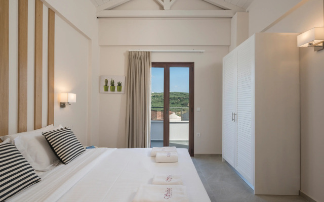 Spilia Village Hotel & Villas