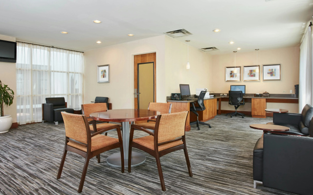 Embassy Suites by Hilton Parsippany