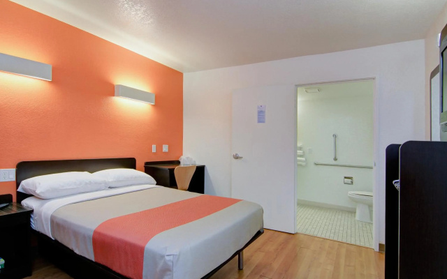 Motel 6 Old town Scottsdale/Fashion Square